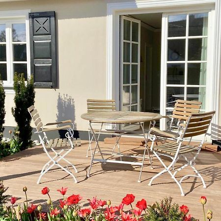 Traumhaus Unter Reet Apartment Zingst Exterior photo