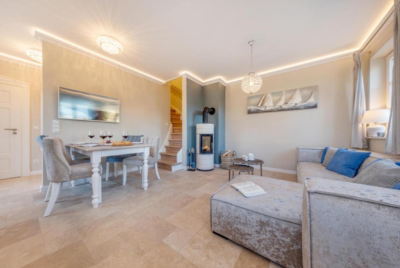Traumhaus Unter Reet Apartment Zingst Exterior photo